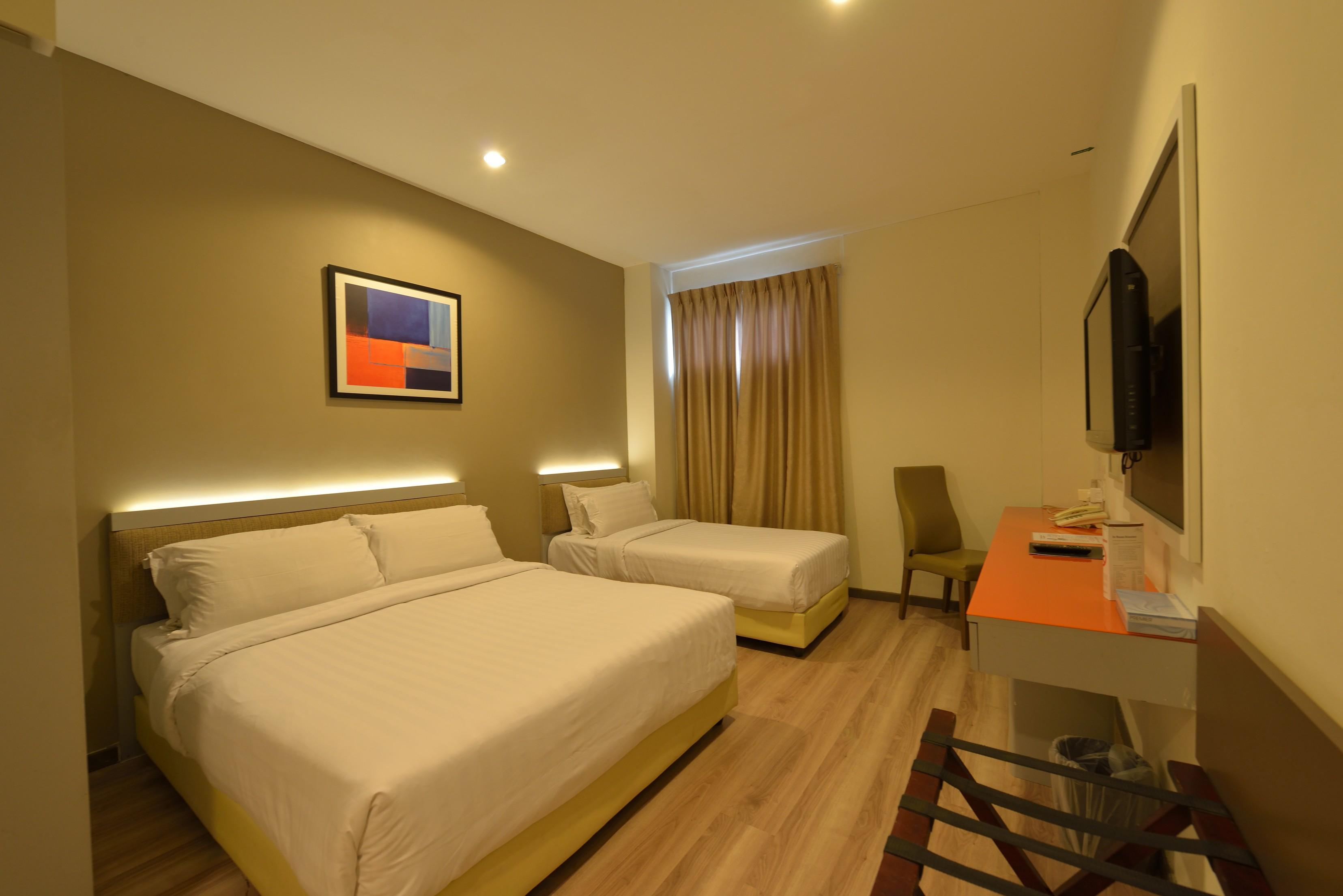 Abell Hotel Kuching Extérieur photo